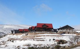 Luna Chalets Da Montanha - Serra Da Estrela